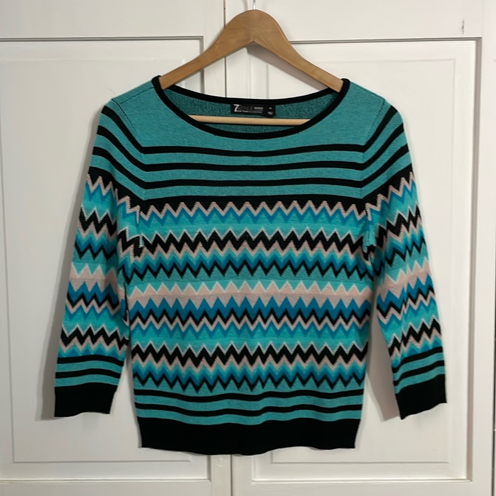 7th Avenue Design Studio New York & Company Women’s Pullover Sweater